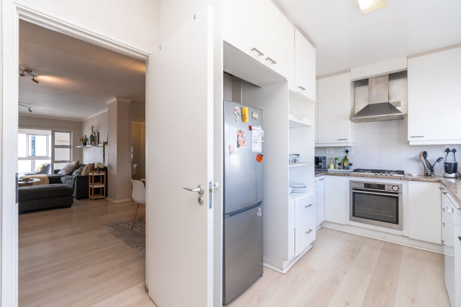 3 Bedroom Property for Sale in Sea Point Western Cape